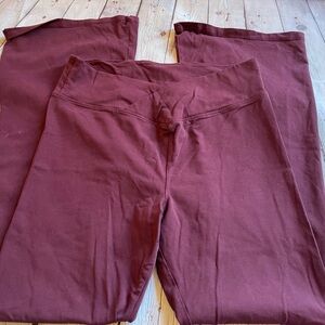 VS PINK v waist flared leggings